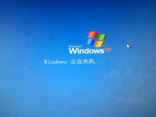 Win7系統卡在關機界面是什么原因？